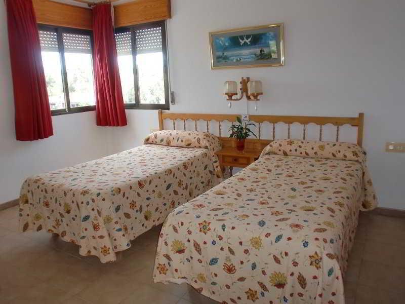 Apartamentos Mar Bella Es Cana Esterno foto